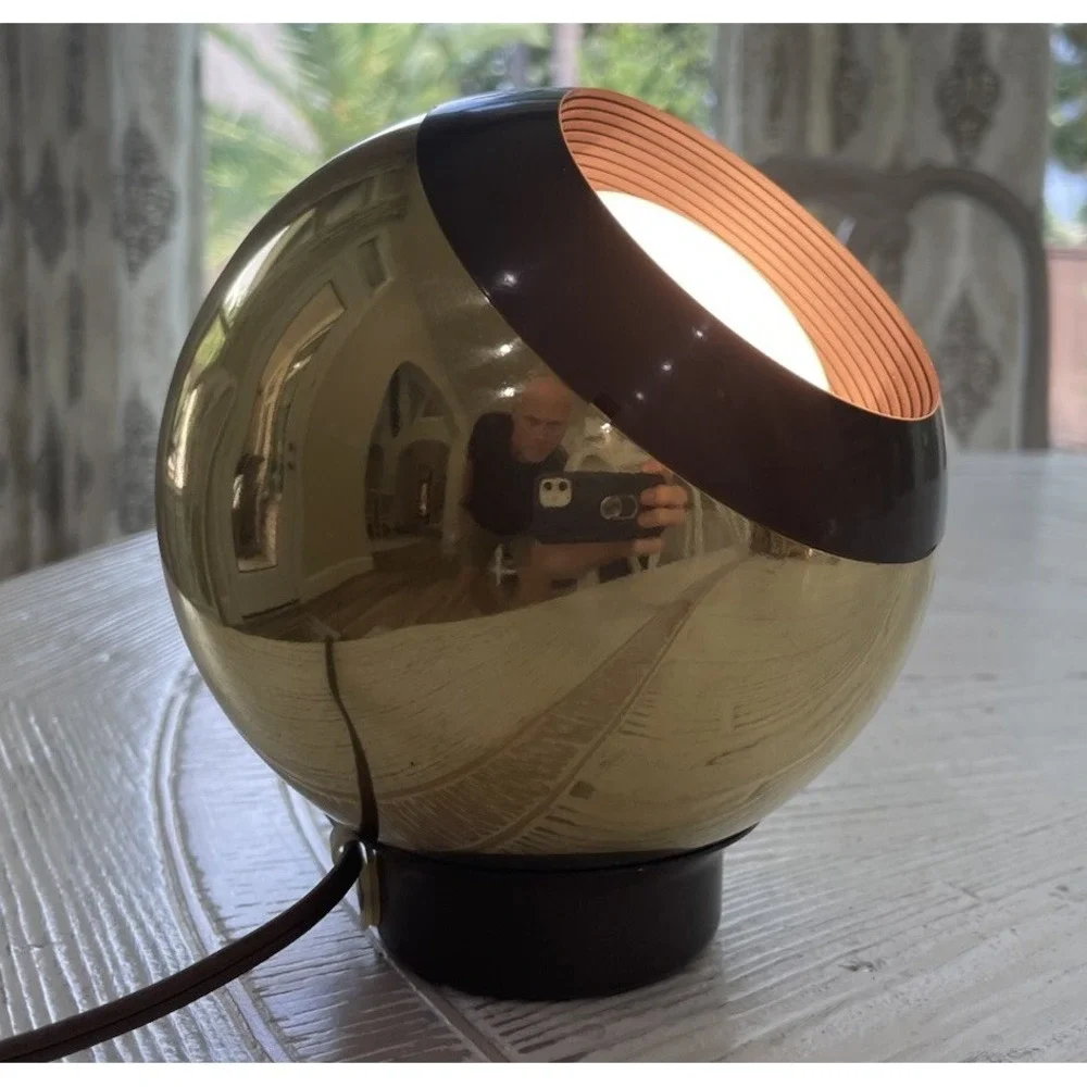 MCM Vintage 1960s Magna-spot Eyeball lamp: Space age Design in Solid Brass, Rare